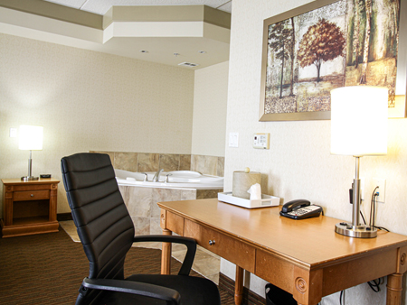 Waterloo Suites - TRADEMARK - by Wyndham Jacuzzi Suite