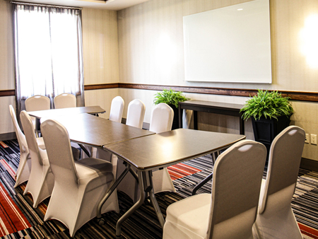 Waterloo Suites - TRADEMARK - by Wyndham Boardroom